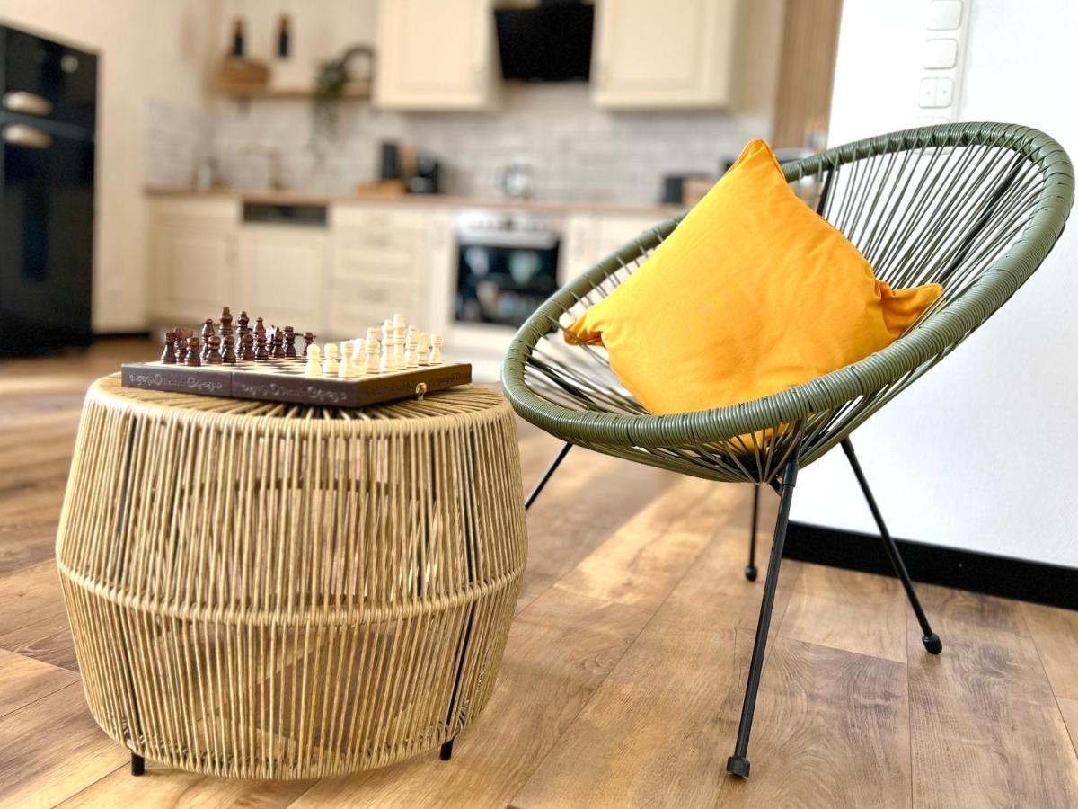 Grosse Wohnung Wellness + Sauna + Netflix ペータースハーゲン エクステリア 写真
