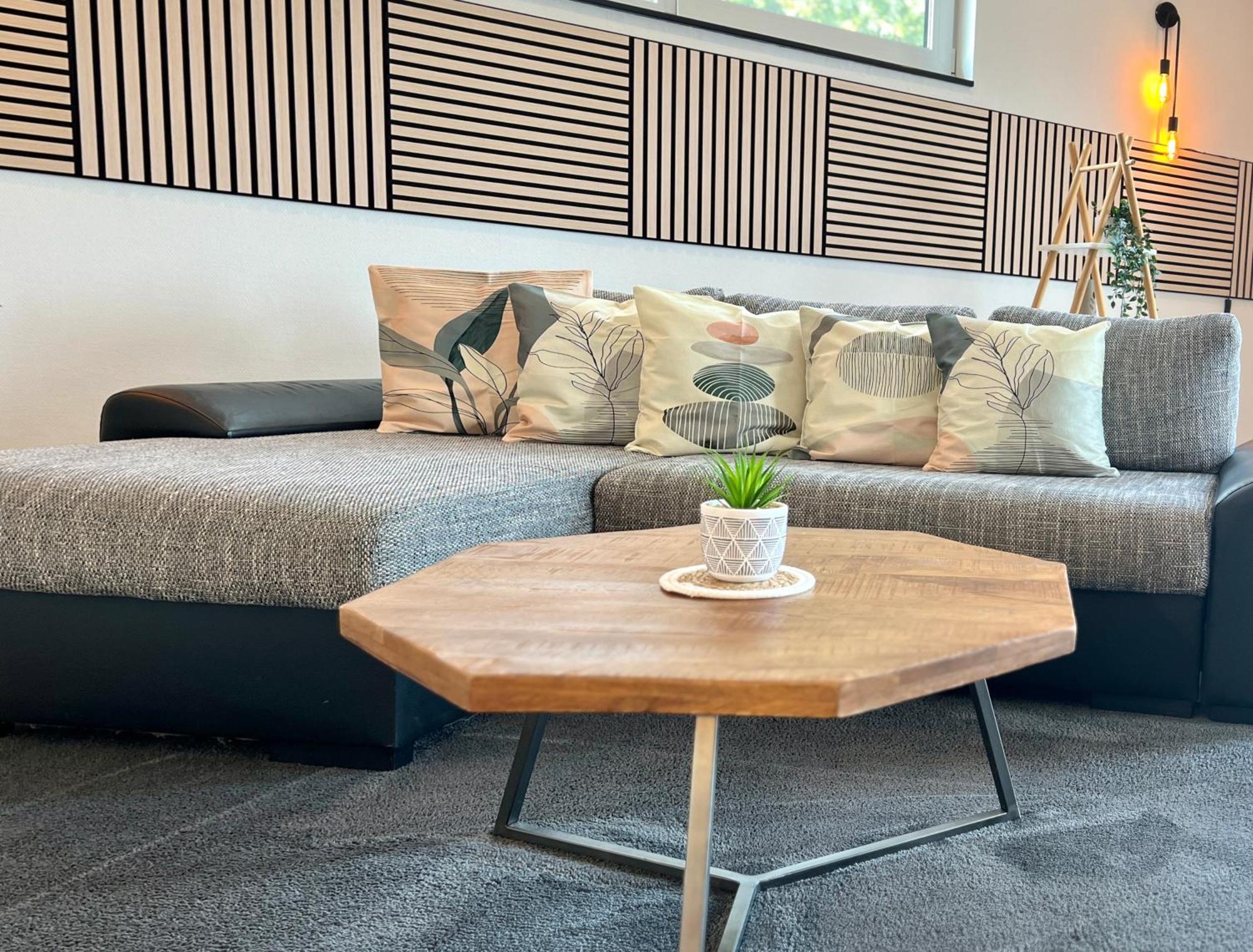 Grosse Wohnung Wellness + Sauna + Netflix ペータースハーゲン エクステリア 写真